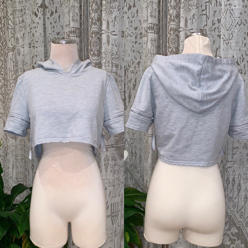 Grey cropped hoodie